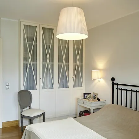 Unique In The Heart Of The Rhodes City